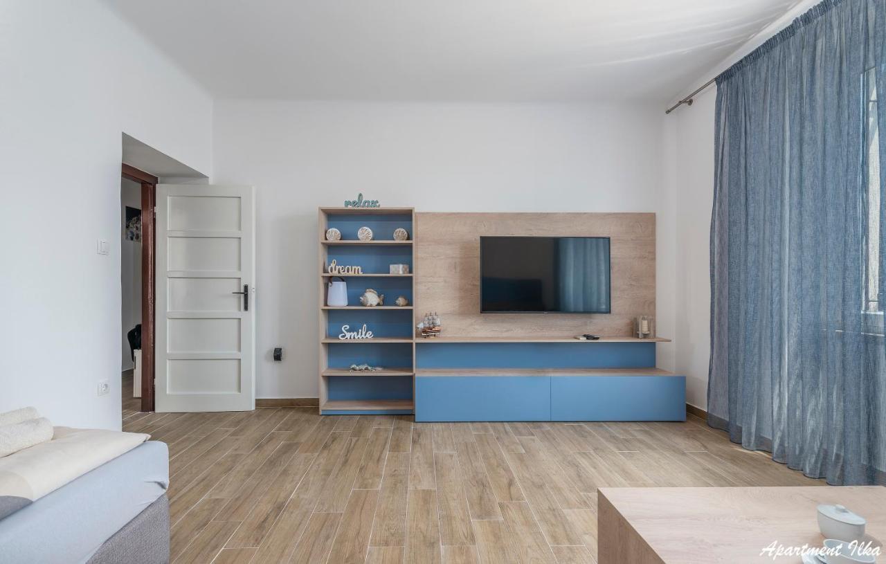 Apartmani Nena I Ilka Pula Exterior photo